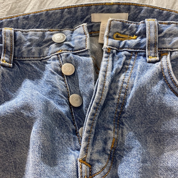 H&M Jeans Size 8 - Picture 4 of 4